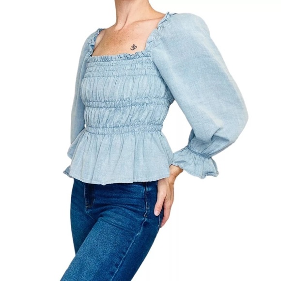 Who What Wear Chambray Crop Ruffle Puff Sleeve Blouse - Picture 1 of 5